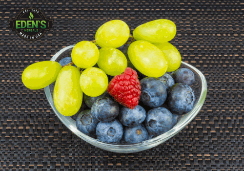 Blueberries and grapes together in bowl